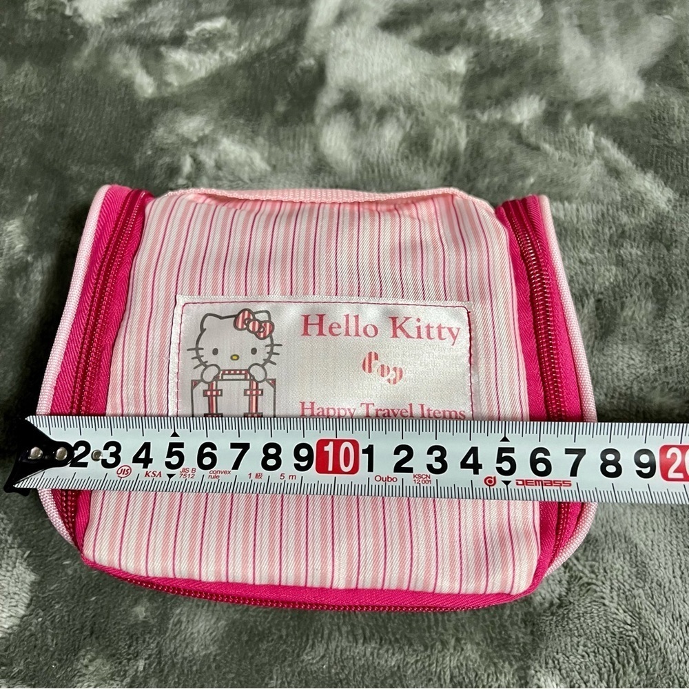 Hello Kitty Happy Travel Cosmetic Case/Pouch - Picture 12 of 14